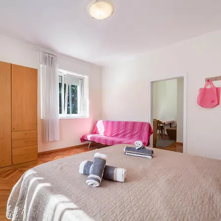 Hubertus 5 Apartment